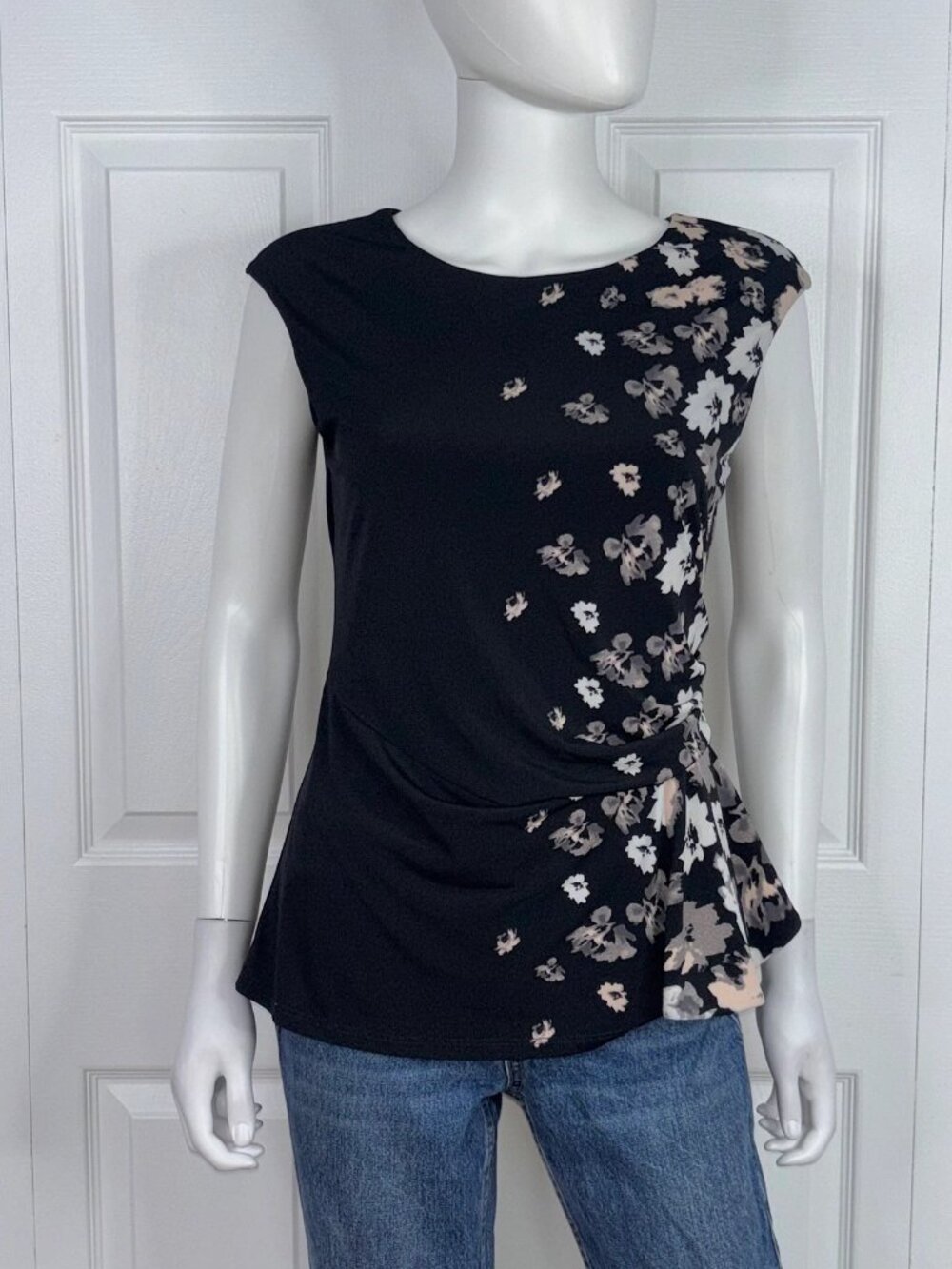 MELANIE LYNE women's sleeveless top small